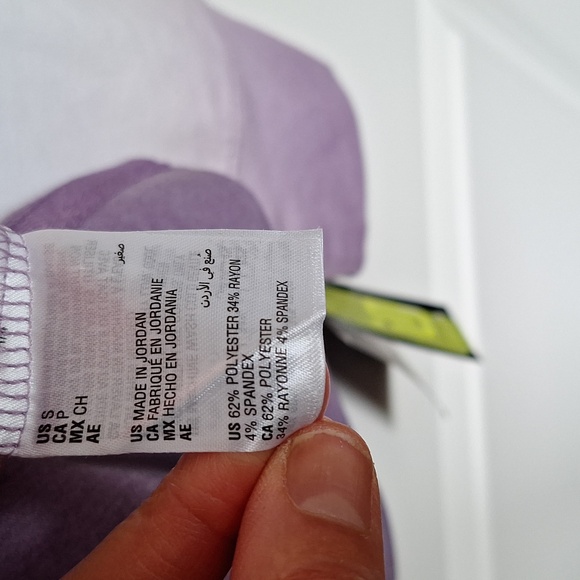 #446🆕️[S]Ideology Ombre Top - Picture 8 of 8